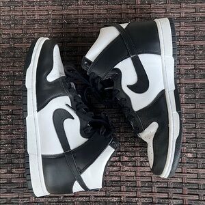 Nike High Dunk Retro Panda 🐼 size 8.5 women’s